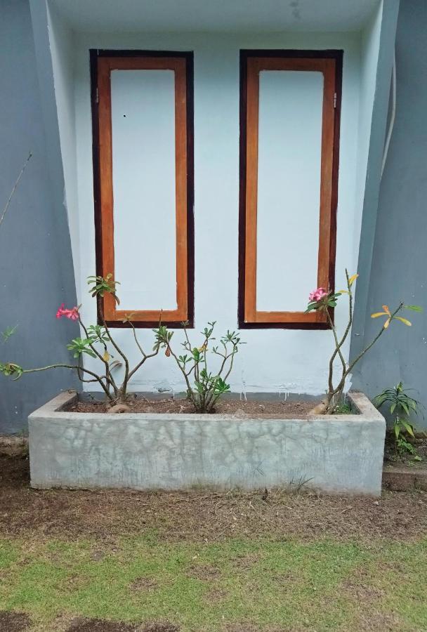 Tangkoko Ranger Homestay Bitung Eksteriør billede